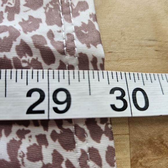 Jaclyn Smith Womens 2pc Animal Print Pajama Set Size 2X & 3X - Picture 8 of 11